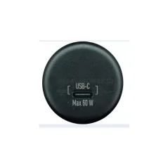 USB-C (max 60W)