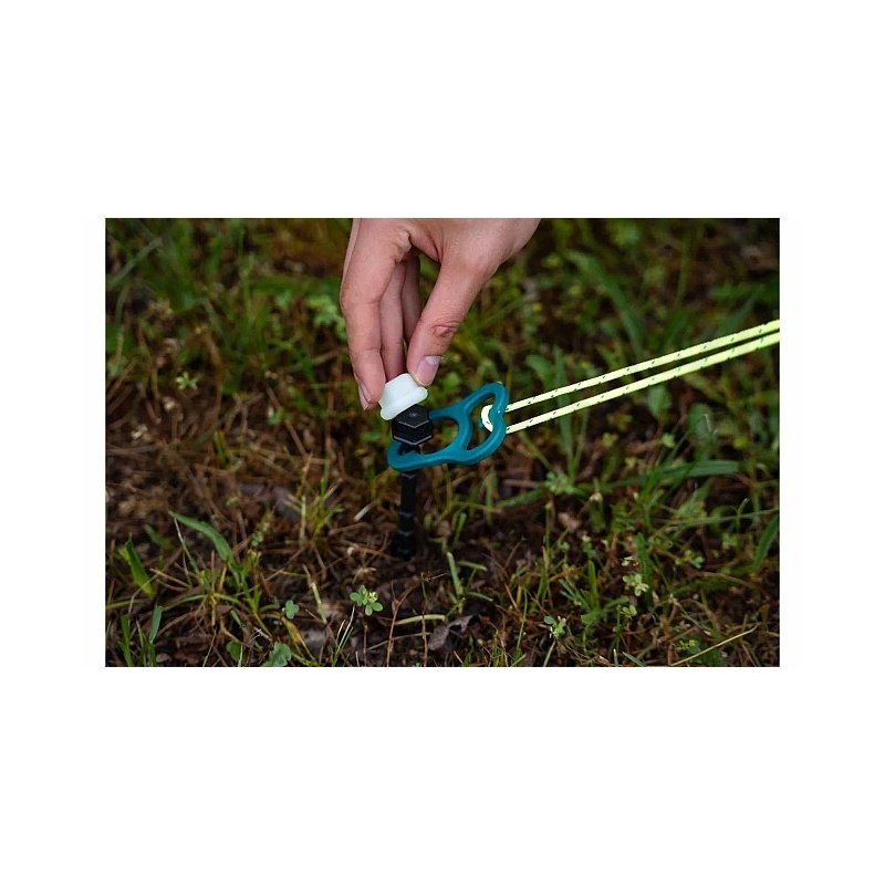 TerraGlow - plastové šroubovací kolíky - K20 - 12 kusů